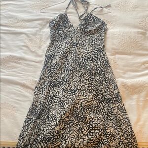 H&M Cream and Black Patterned Quilt